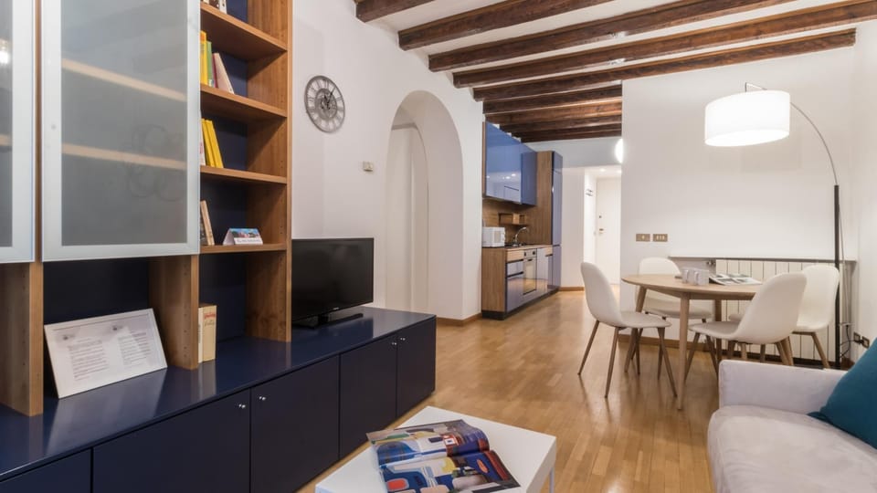House | 1 bedroom, iron/ironing board