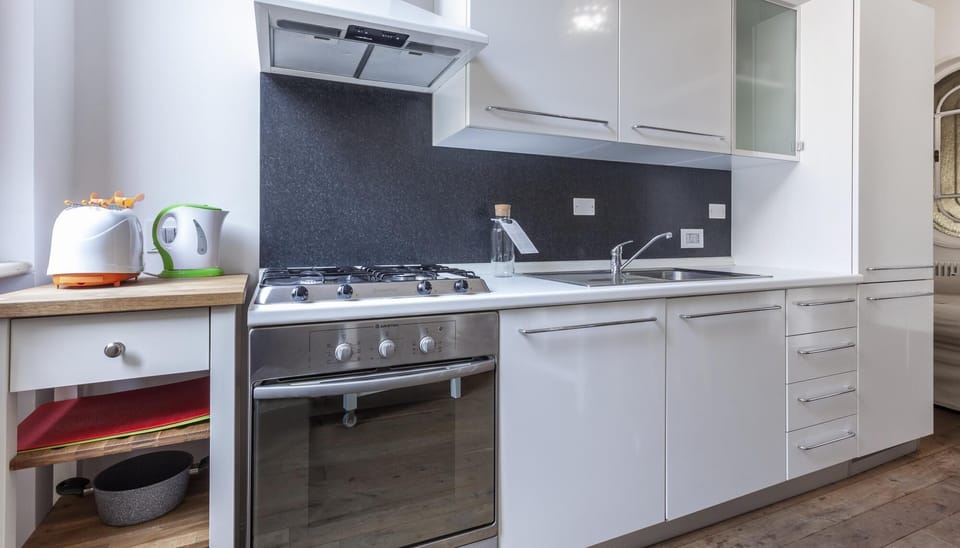 House | 1 bedroom, iron/ironing board, WiFi