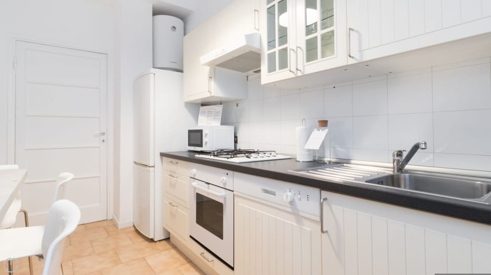 House | 1 bedroom
