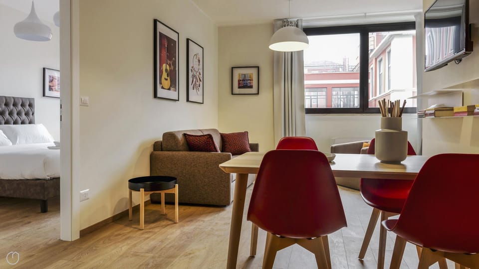 House | 2 bedrooms, iron/ironing board, WiFi