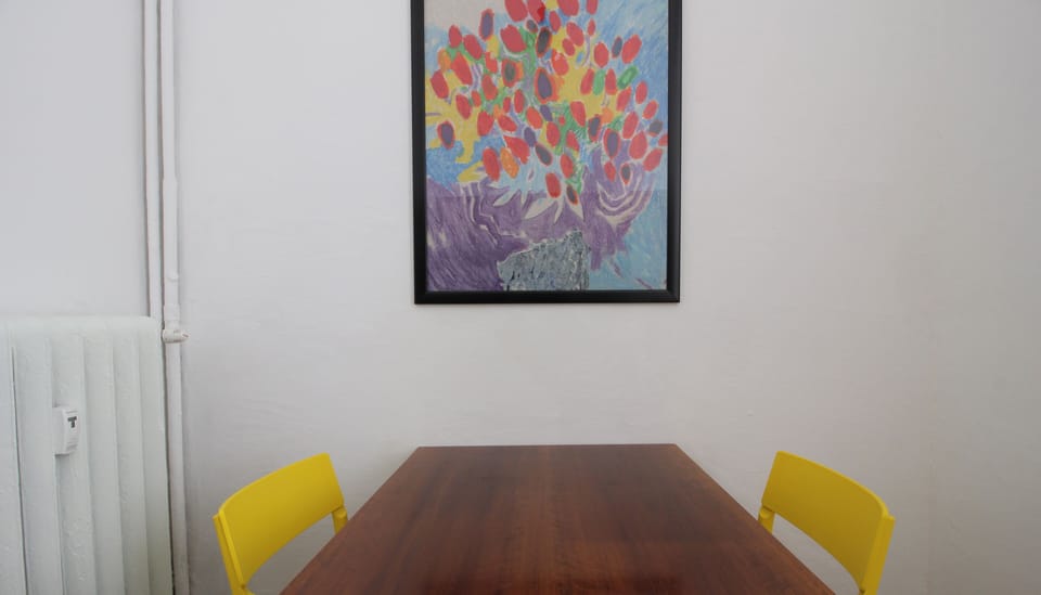 House | 2 bedrooms, iron/ironing board, WiFi