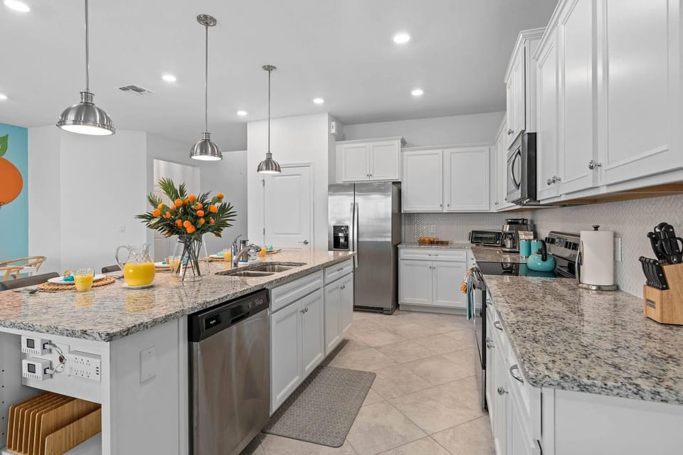 "Generously equipped it is with all cooking utensils, kitchenware, cutlery, towels, blankets and cleaning tools you may need!" - Sumer S