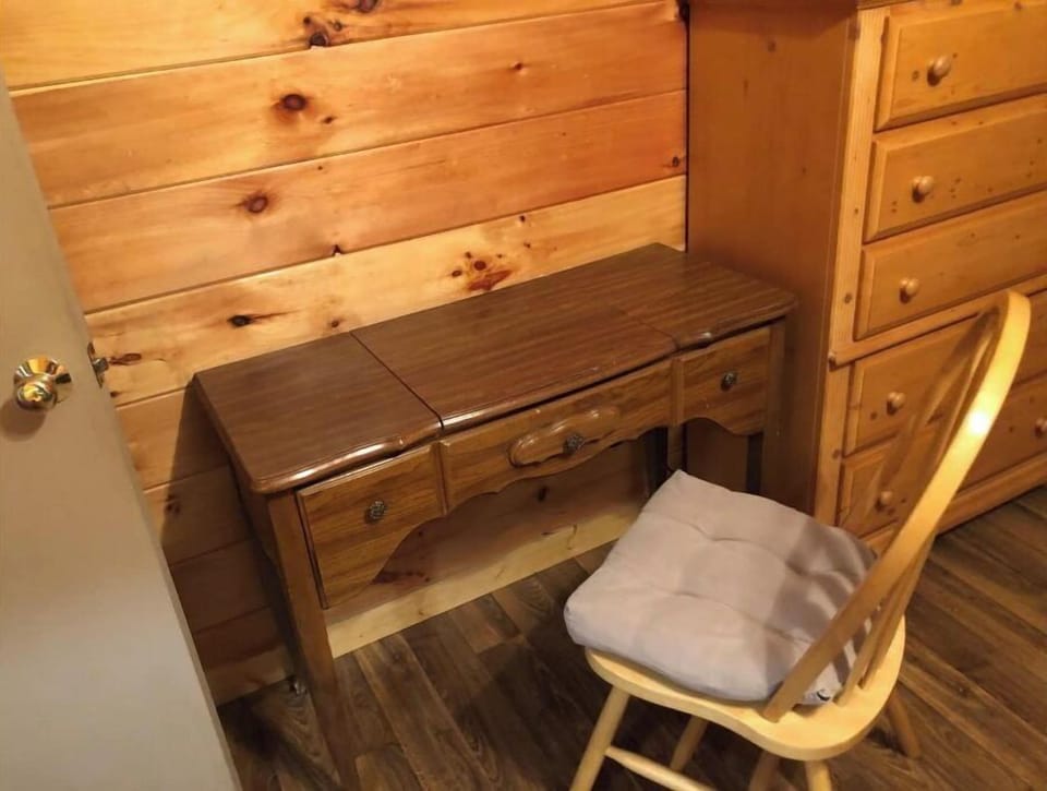 Desk and dresser in second bedroom. 