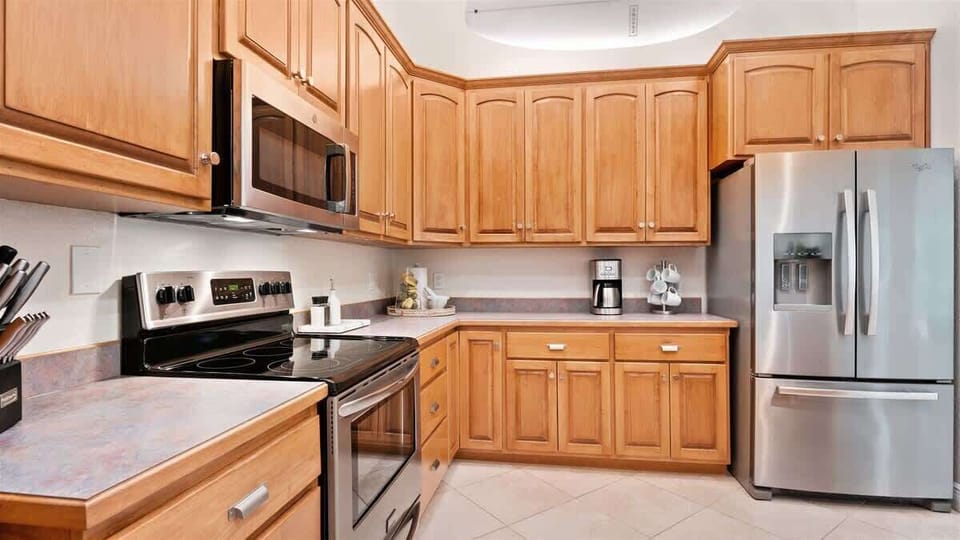 Furnished Kitchen