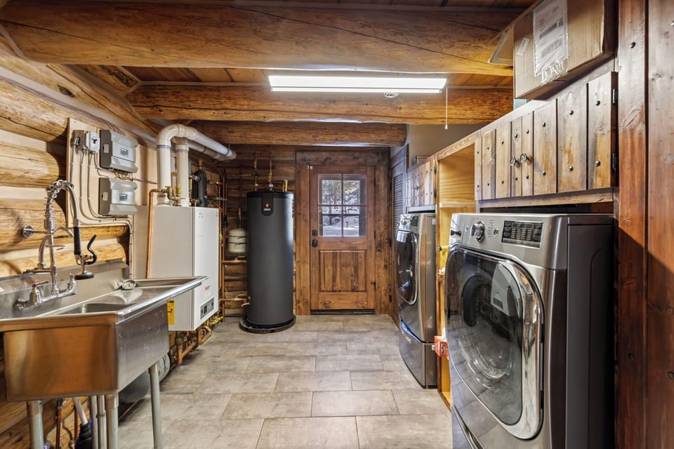 On site Washer/Dryer