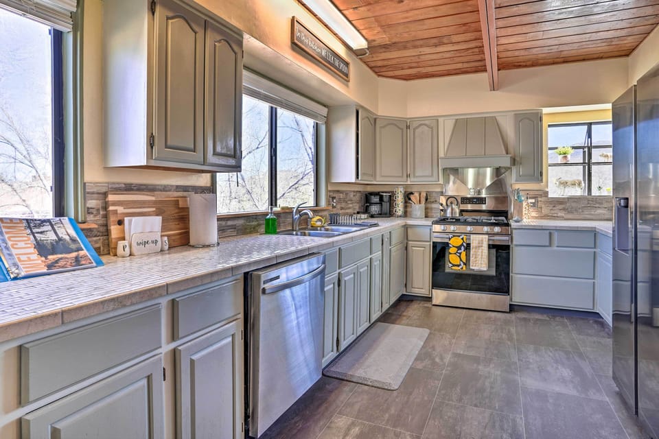 Kitchen | Fully Equipped | Cooking Basics