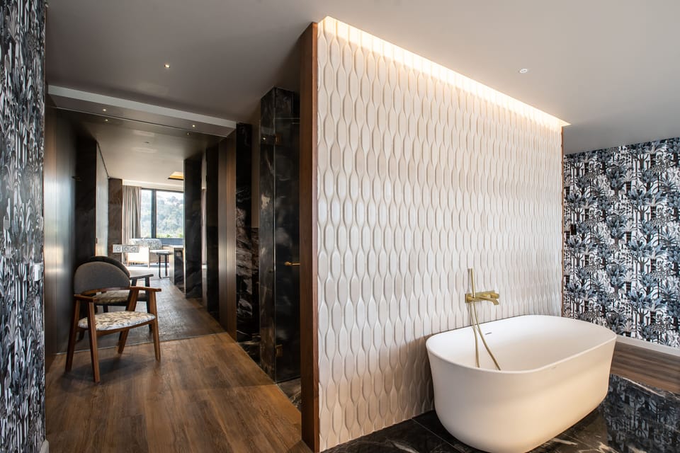 Combined shower/tub, free toiletries, hair dryer, bathrobes