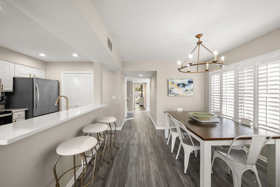 Dining Room/Kitchen