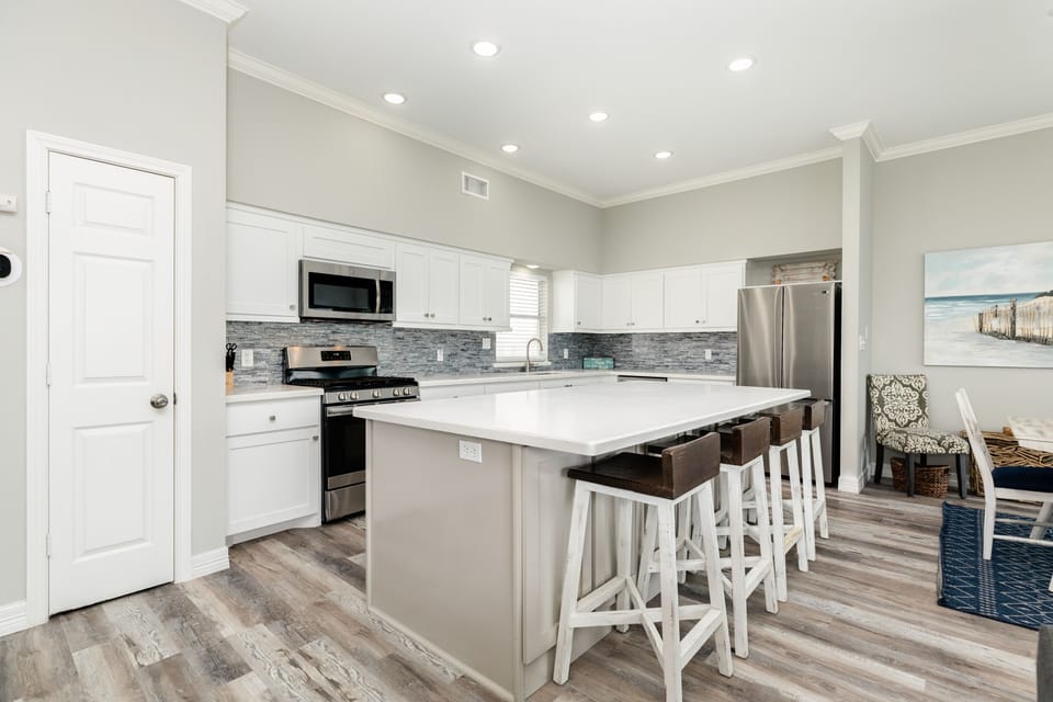 Grab a snack or serve up meals at the breakfast bar