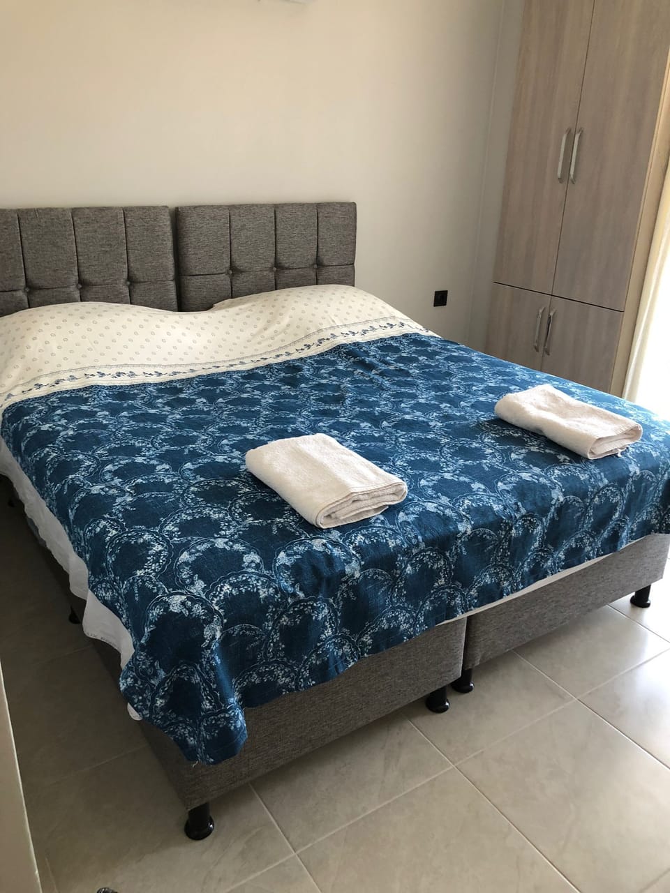 Classic Room, 1 Queen Bed | Egyptian cotton sheets, premium bedding, desk, free WiFi