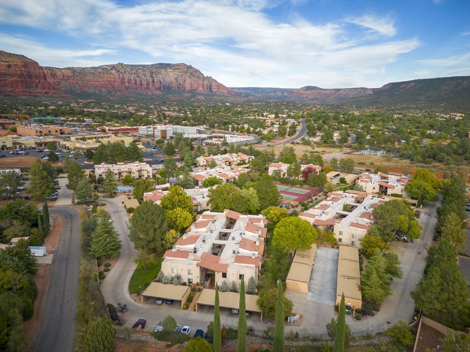 Big Trees all over the Complex surrounded by Red Rock Views