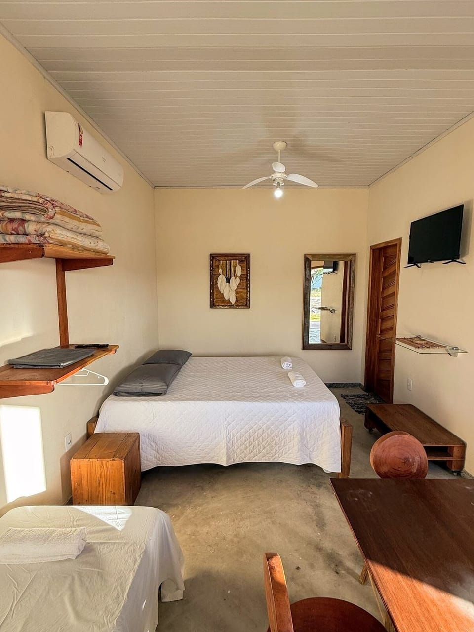 1 bedroom, individually decorated, individually furnished, free WiFi