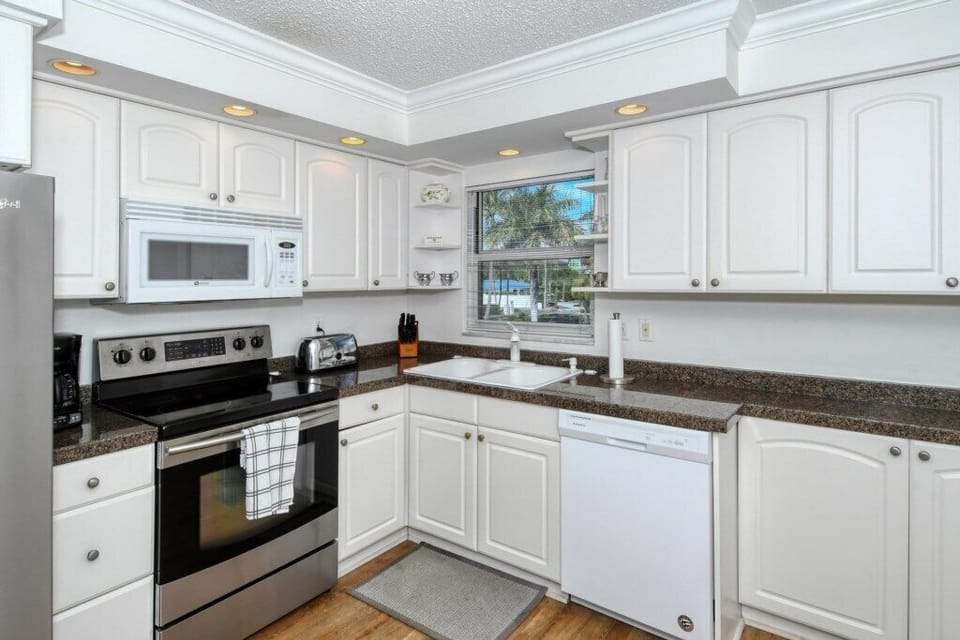 KitchenView