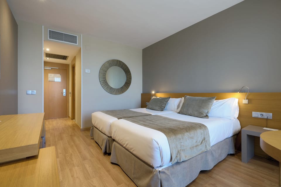 Hotel M.A. Sevilla Congresos Hotel in Seville