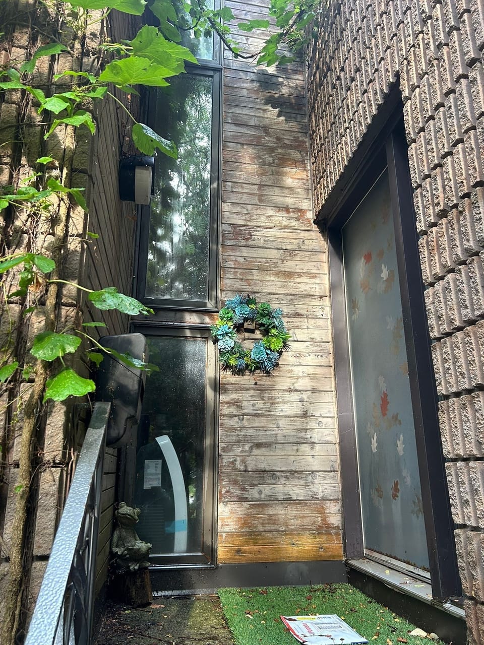 Exterior detail