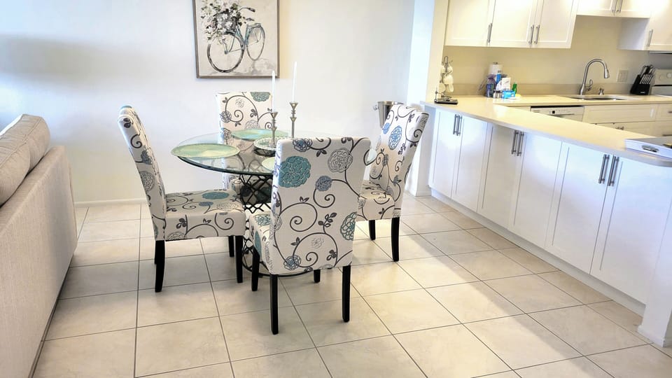 Beachplace 10-402 by FVC
