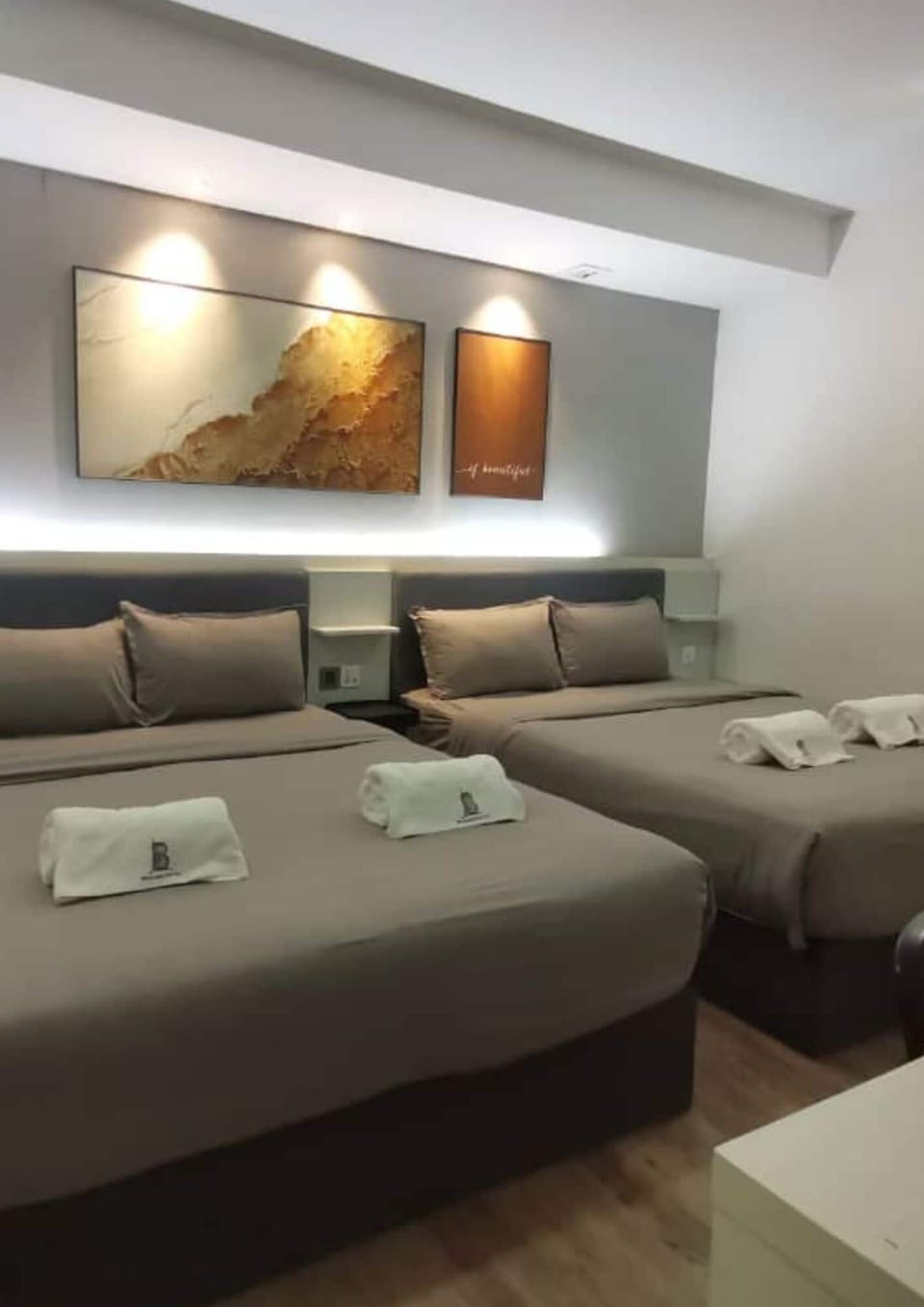 Family Quadruple Room | Iron/ironing board, free WiFi