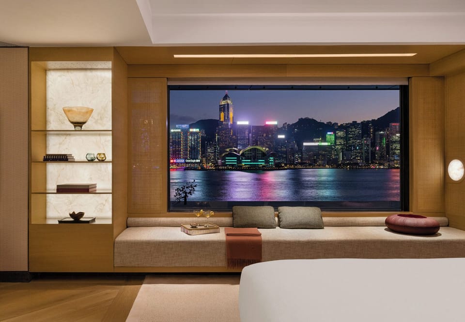 Club Studio Suite, 1 King Bed, Club Lounge Access, Harbor View (Daybed) | Room amenity
