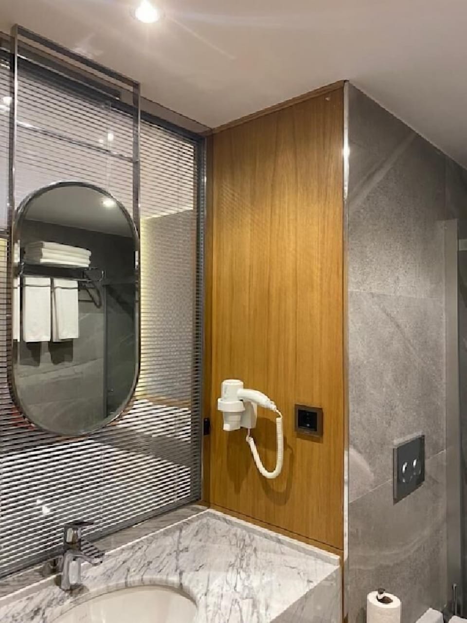 Family Room, 1 Bedroom, Allergy Friendly, City View | Bathroom | Shower, rainfall showerhead, free toiletries, hair dryer