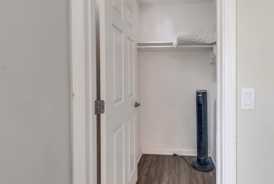 733 third bedroom closet