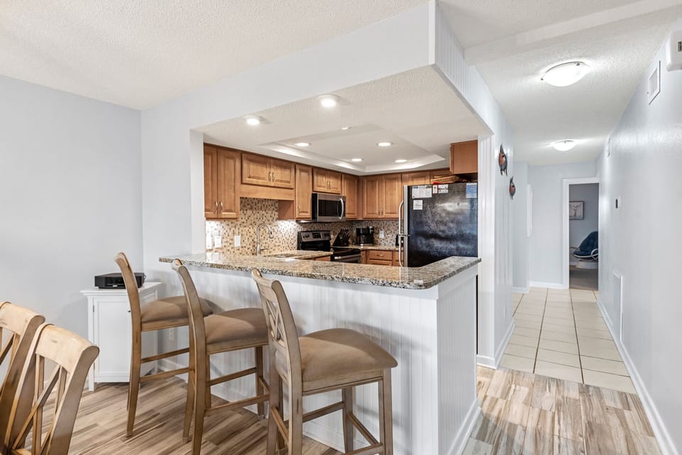 H102S: Cast~A~Waves | Kitchen