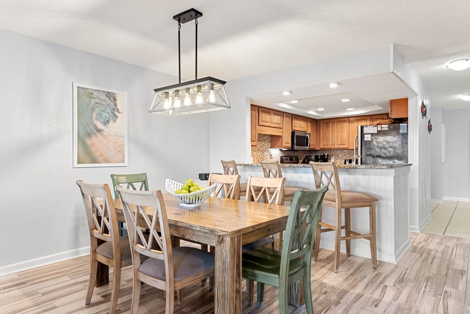 H102S: Cast~A~Waves | Dining Area