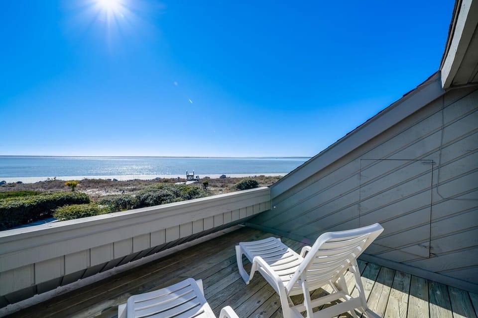 Deck off the master with ocean front views.