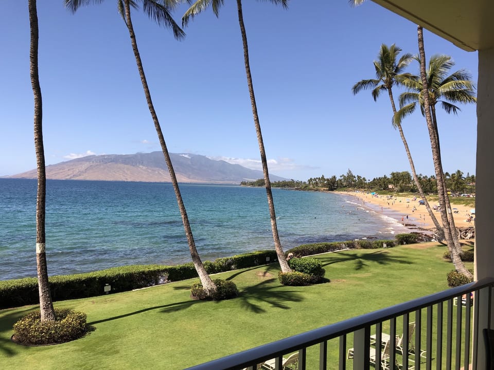 Steps away from the Kamaole I beach - don't waste any time travelling!