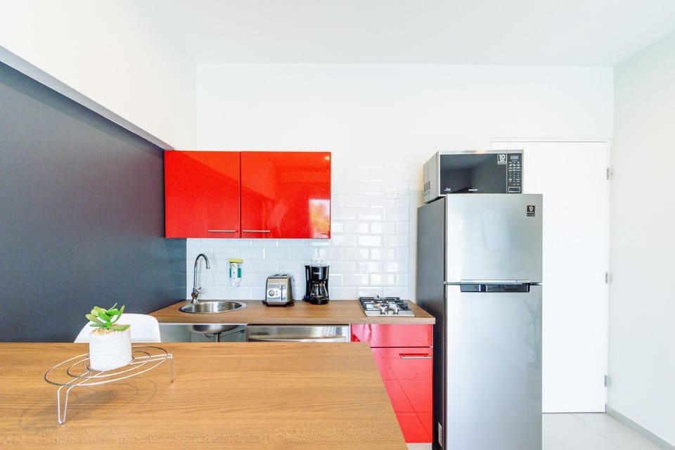 There is a dedicated space to serve a small meal for your friends or family.