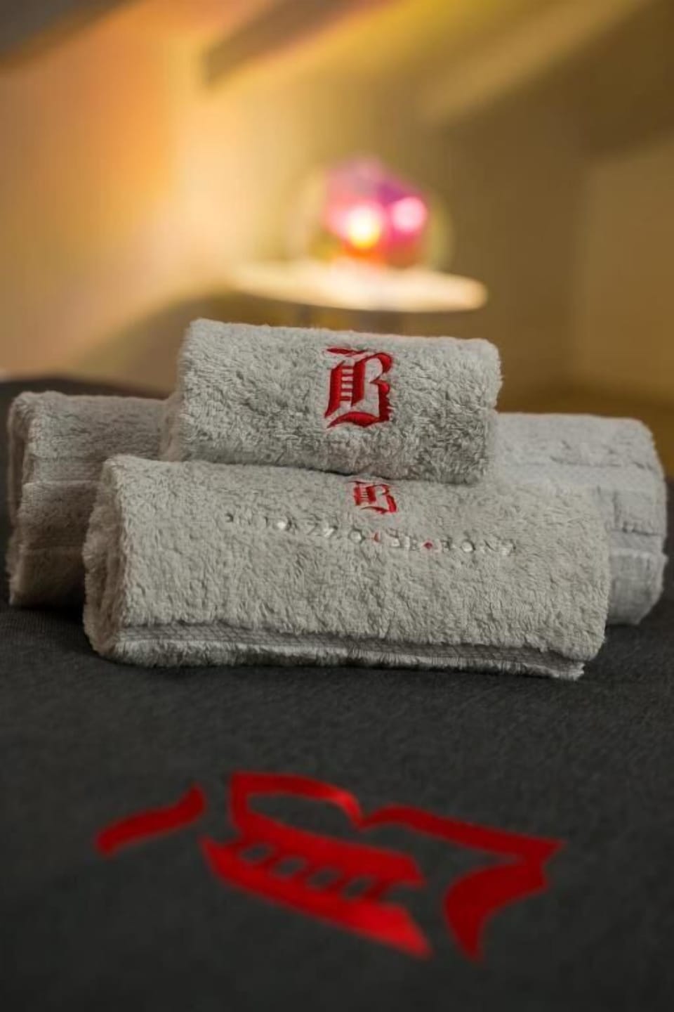 Deluxe Room (Room 3) | Egyptian cotton sheets, premium bedding, memory foam beds