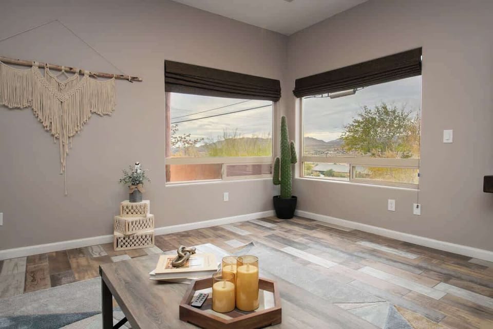 Spacious living room to bond with your family and friends!
