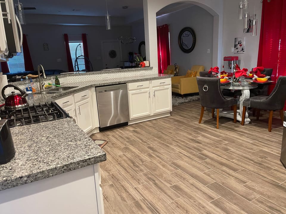 Large roomy open kitchen space . 