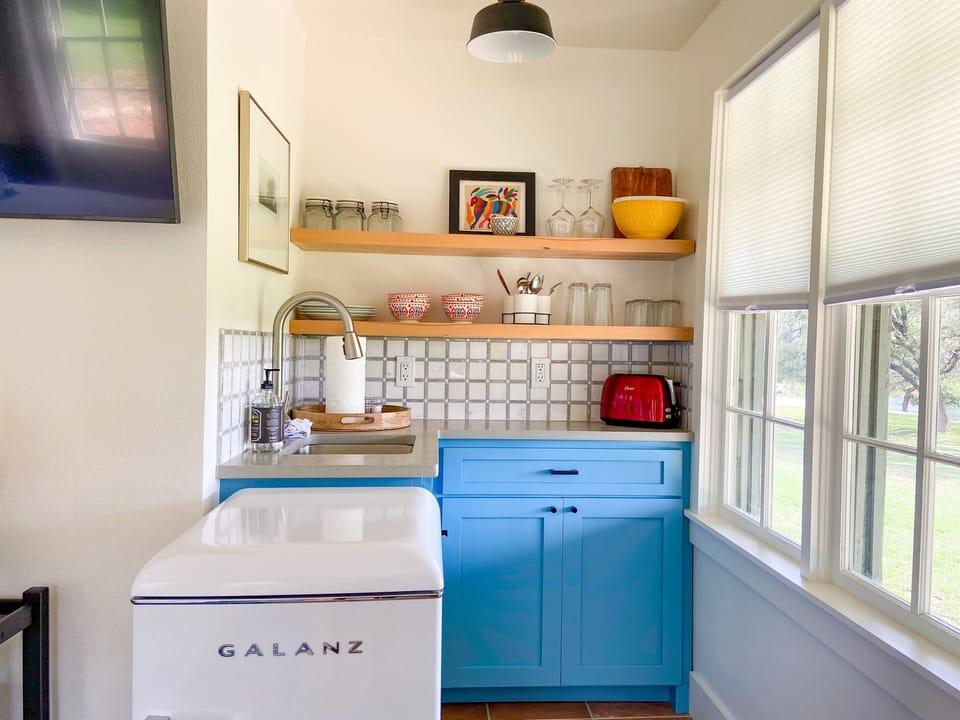 Kitchenette