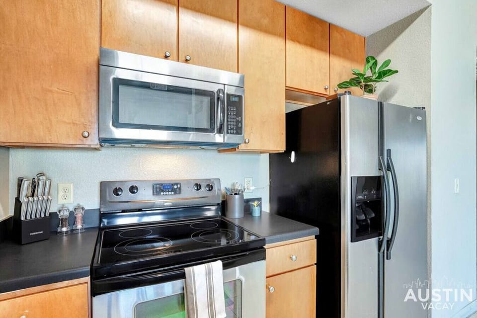 Fully equipped kitchen with all the essentials and dishwasher