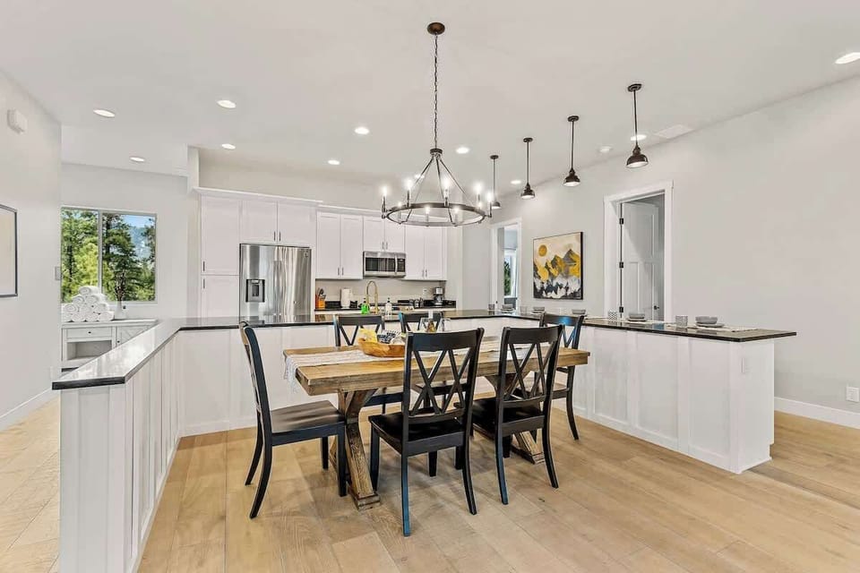 Dine, Laugh & Connect in This Open-Concept Hub!