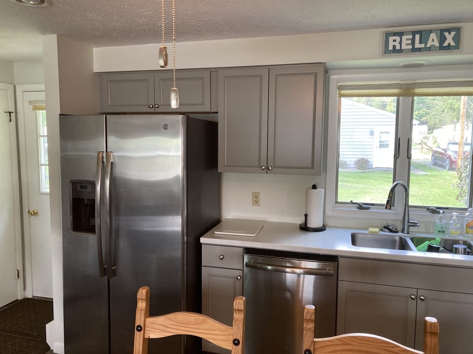 All new stainless steel appliances 