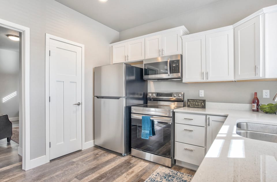 So much cabinet space!