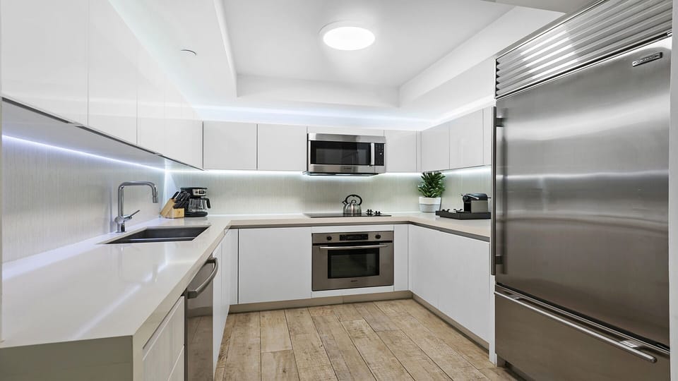 Full Kitchen
