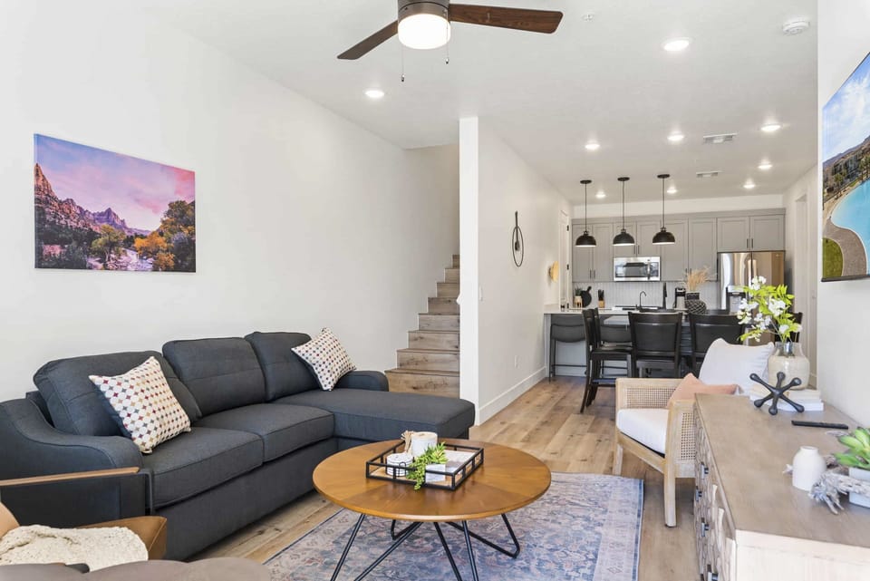 Condo, 3 Bedrooms | Living area | Smart TV, streaming services
