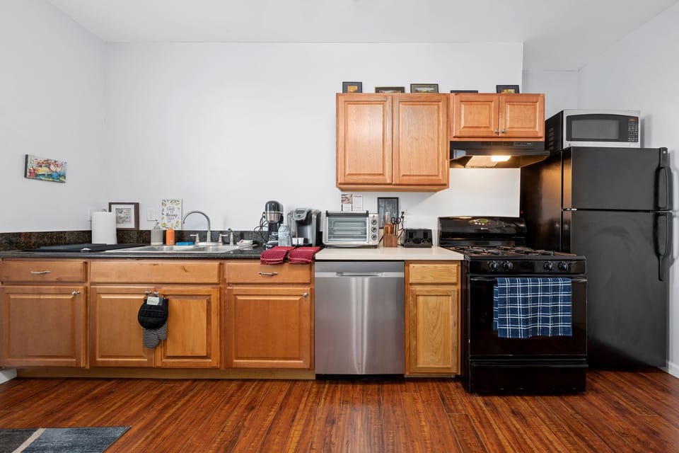 Fully stocked kitchen 