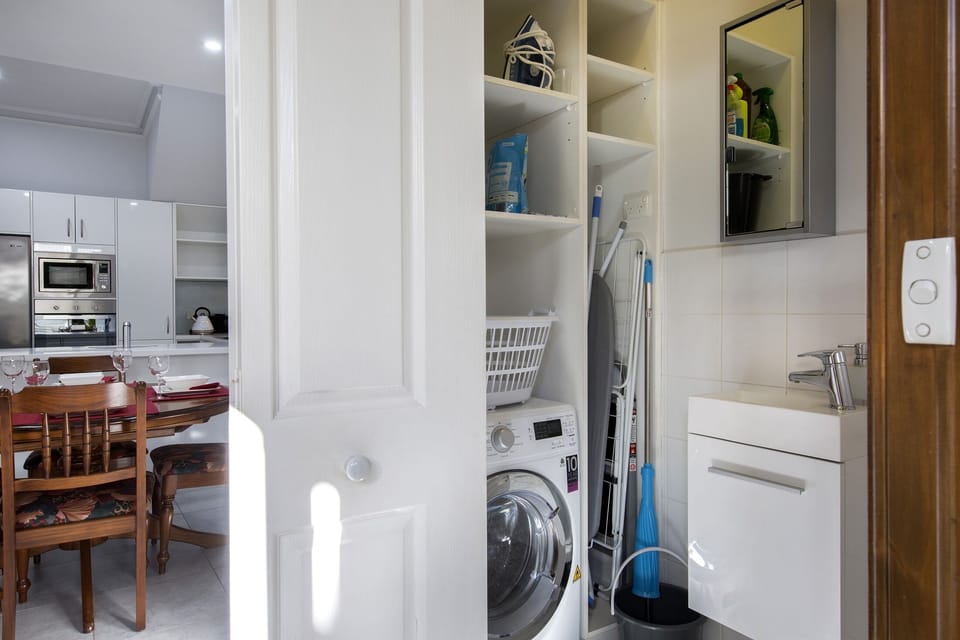 washer / dryer