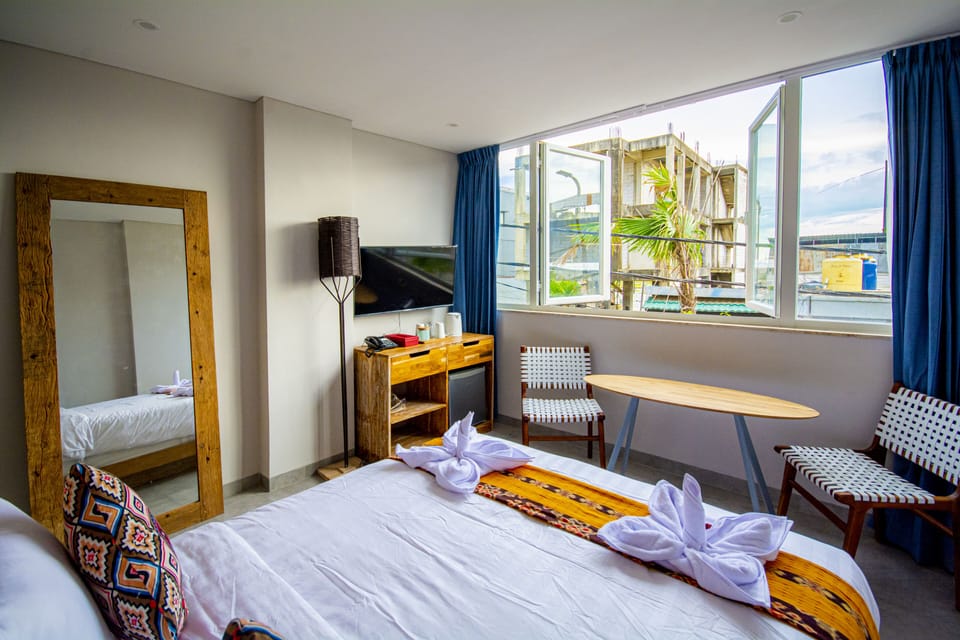 1 bedroom, minibar, desk, laptop workspace