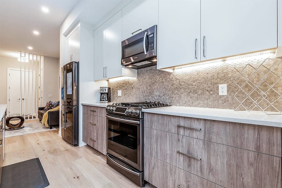 Fully Equipped Kitchen from the back entrance