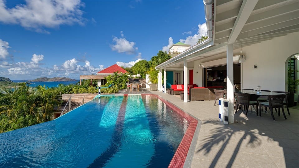 Pool & Terrace