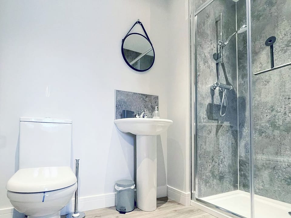 Shower room | Mote View Holidays- 4 Mote View, Mote View Holidays- 2 Mote View - Mote View Holidays, Sandhead, near Stranraer