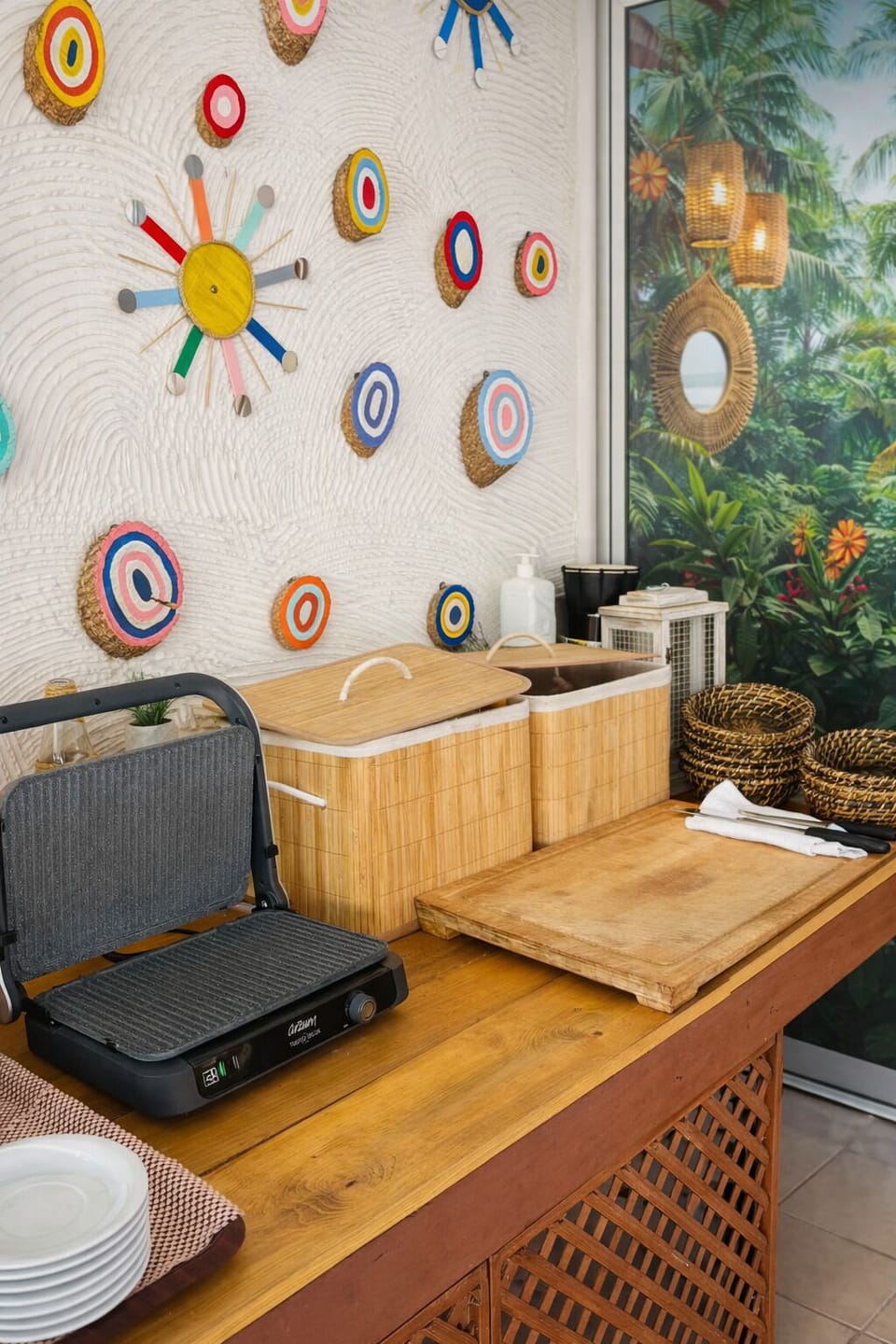 Free daily local cuisine breakfast