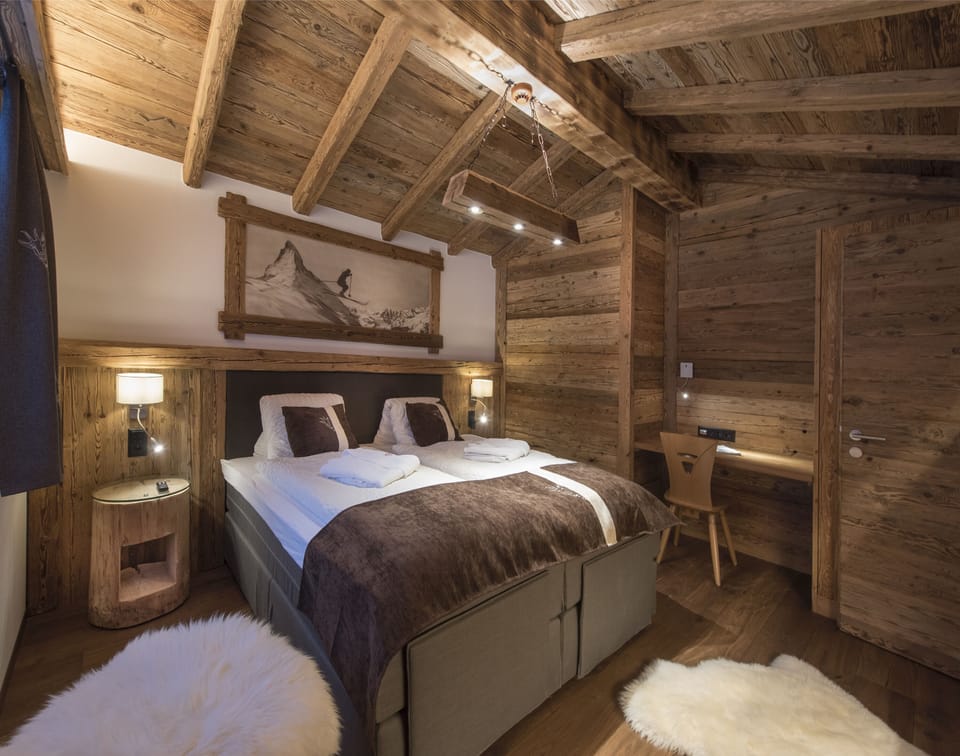 Doppelzimmer Mountain Lodge, Annex | Hypo-allergenic bedding, in-room safe, desk, laptop workspace