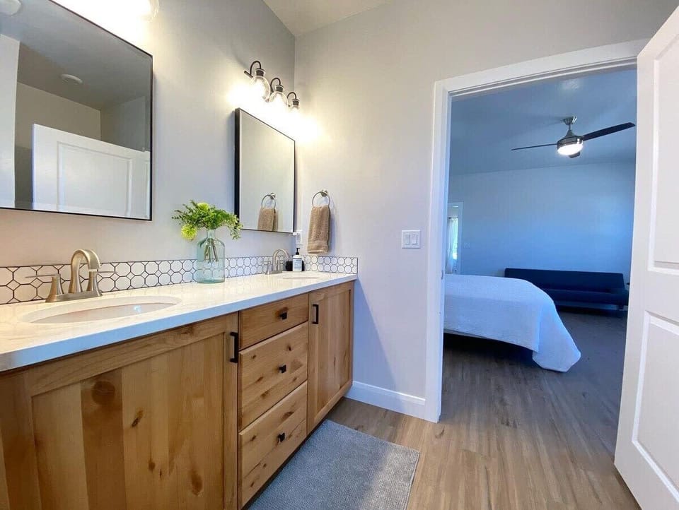 Large Vanity