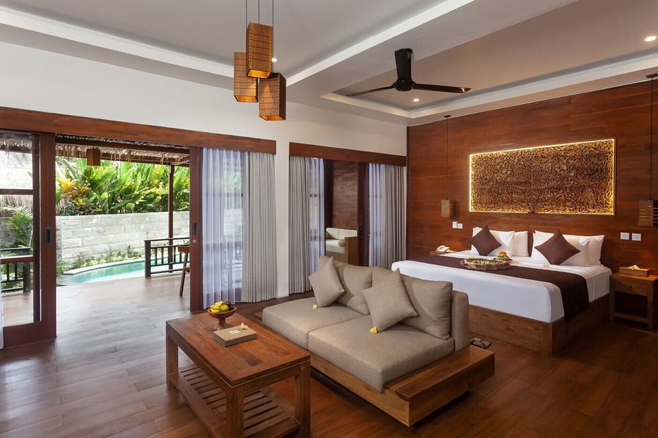 One Bedroom Villa | Minibar, desk, free WiFi, bed sheets