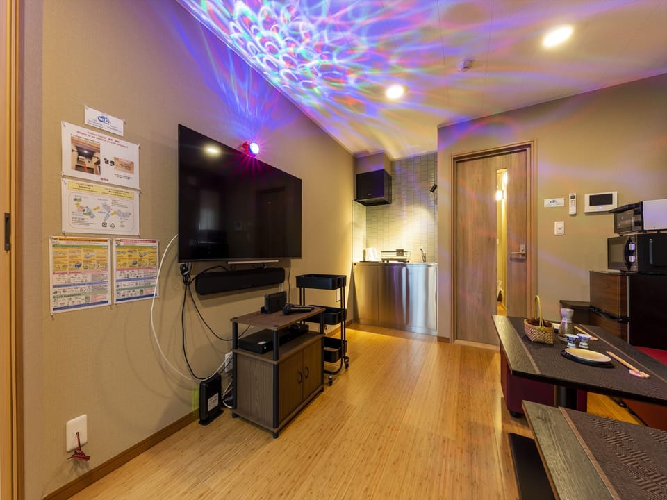 Design House | 2 bedrooms, desk, WiFi (free), bed sheets